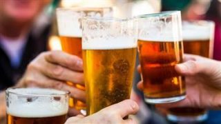 Álcool acelera o envelhecimento cerebral